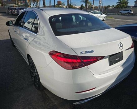 Белый Мерседес Ц-Класс, объемом двигателя 0 л и пробегом 33 тыс. км за 14000 $, фото 3 на Automoto.ua