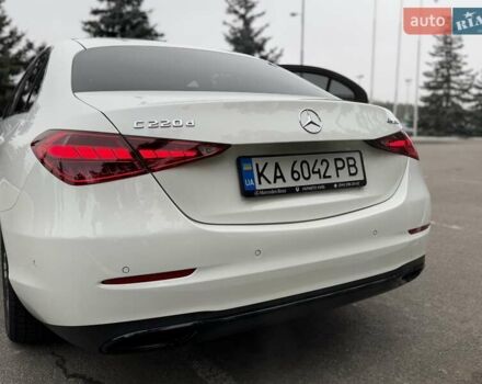 Білий Мерседес Ц-Клас, об'ємом двигуна 1.99 л та пробігом 5 тис. км за 53000 $, фото 7 на Automoto.ua
