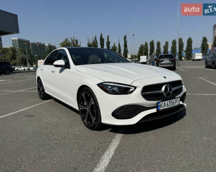 Білий Мерседес Ц-Клас, об'ємом двигуна 2 л та пробігом 8 тис. км за 41500 $, фото 4 на Automoto.ua