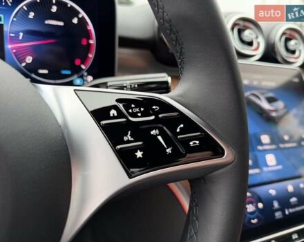 Білий Мерседес Ц-Клас, об'ємом двигуна 1.99 л та пробігом 5 тис. км за 53000 $, фото 42 на Automoto.ua