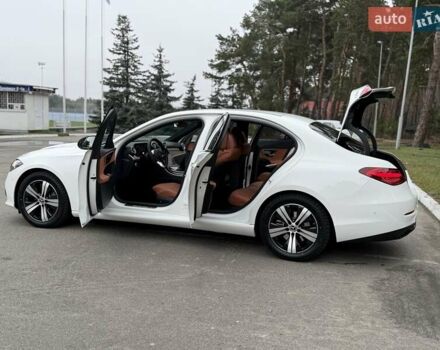 Білий Мерседес Ц-Клас, об'ємом двигуна 1.99 л та пробігом 5 тис. км за 53000 $, фото 18 на Automoto.ua