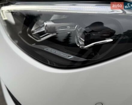 Білий Мерседес Ц-Клас, об'ємом двигуна 1.99 л та пробігом 5 тис. км за 53000 $, фото 14 на Automoto.ua