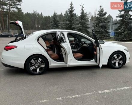 Білий Мерседес Ц-Клас, об'ємом двигуна 1.99 л та пробігом 5 тис. км за 53000 $, фото 19 на Automoto.ua