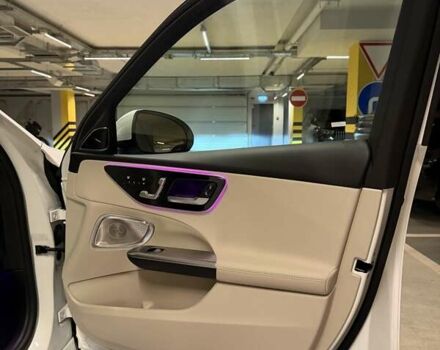 Белый Мерседес Ц-Класс, объемом двигателя 2 л и пробегом 10 тыс. км за 42000 $, фото 6 на Automoto.ua