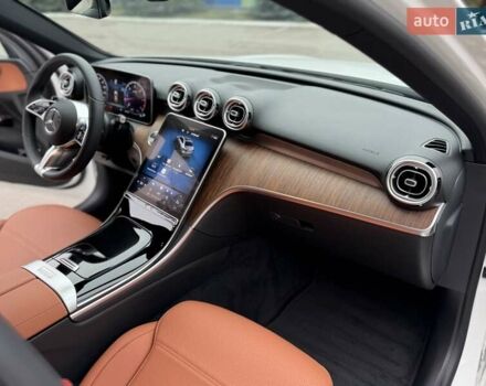 Білий Мерседес Ц-Клас, об'ємом двигуна 1.99 л та пробігом 5 тис. км за 53000 $, фото 33 на Automoto.ua