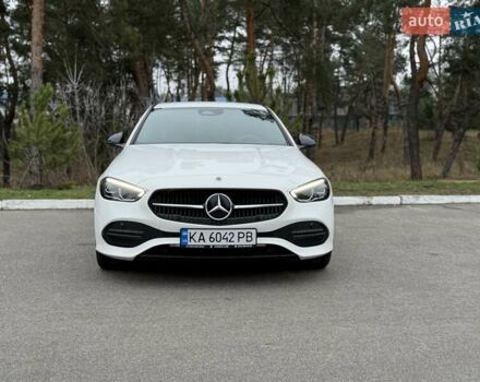 Білий Мерседес Ц-Клас, об'ємом двигуна 1.99 л та пробігом 5 тис. км за 53000 $, фото 2 на Automoto.ua