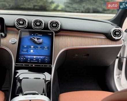 Білий Мерседес Ц-Клас, об'ємом двигуна 1.99 л та пробігом 5 тис. км за 53000 $, фото 38 на Automoto.ua