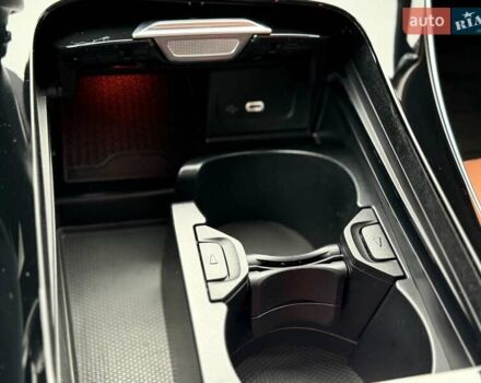 Білий Мерседес Ц-Клас, об'ємом двигуна 1.99 л та пробігом 5 тис. км за 53000 $, фото 56 на Automoto.ua