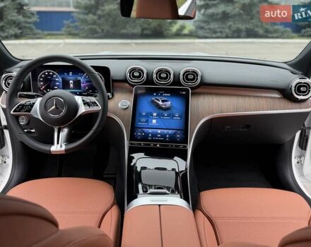 Білий Мерседес Ц-Клас, об'ємом двигуна 1.99 л та пробігом 5 тис. км за 53000 $, фото 36 на Automoto.ua