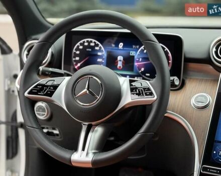 Білий Мерседес Ц-Клас, об'ємом двигуна 1.99 л та пробігом 5 тис. км за 53000 $, фото 37 на Automoto.ua