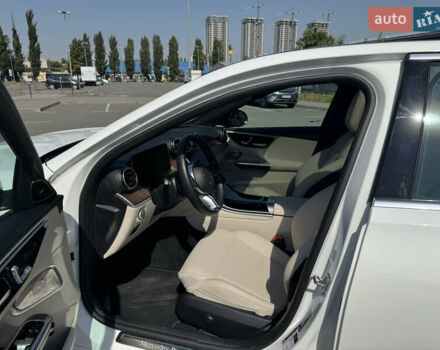 Білий Мерседес Ц-Клас, об'ємом двигуна 2 л та пробігом 8 тис. км за 41500 $, фото 51 на Automoto.ua