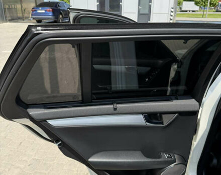 Білий Мерседес Ц-Клас, об'ємом двигуна 3 л та пробігом 302 тис. км за 8999 $, фото 40 на Automoto.ua