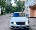 Белый Мерседес Ц-Класс, объемом двигателя 2.2 л и пробегом 250 тыс. км за 2700 $, фото 1 на Automoto.ua