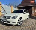 Белый Мерседес Ц-Класс, объемом двигателя 2.2 л и пробегом 295 тыс. км за 10000 $, фото 1 на Automoto.ua