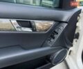 Білий Мерседес Ц-Клас, об'ємом двигуна 3 л та пробігом 350 тис. км за 10900 $, фото 32 на Automoto.ua