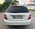 Белый Мерседес Ц-Класс, объемом двигателя 2.2 л и пробегом 300 тыс. км за 9400 $, фото 9 на Automoto.ua