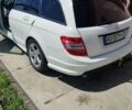 Білий Мерседес Ц-Клас, об'ємом двигуна 2.2 л та пробігом 267 тис. км за 8800 $, фото 4 на Automoto.ua