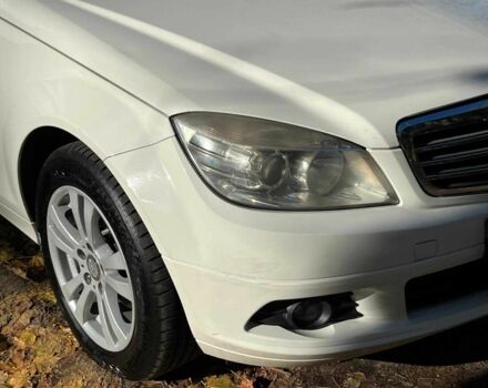 Білий Мерседес Ц-Клас, об'ємом двигуна 2.1 л та пробігом 412 тис. км за 6990 $, фото 3 на Automoto.ua