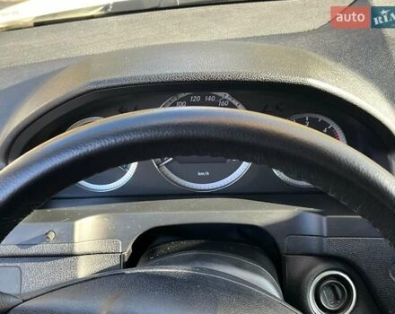 Мерседес Ц-Класс 2010 в Киеве на Automoto.ua Белый Мерседес Ц-Класс, объемом двигателя 2.1 л и пробегом 412 тыс. км за 8990 $, фото 23 на Automoto.ua