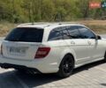 Белый Мерседес Ц-Класс, объемом двигателя 2.2 л и пробегом 210 тыс. км за 13500 $, фото 7 на Automoto.ua