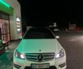 Белый Мерседес Ц-Класс, объемом двигателя 2.1 л и пробегом 312 тыс. км за 12200 $, фото 1 на Automoto.ua