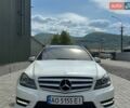 Белый Мерседес Ц-Класс, объемом двигателя 2.14 л и пробегом 337 тыс. км за 9000 $, фото 1 на Automoto.ua