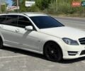 Белый Мерседес Ц-Класс, объемом двигателя 2.2 л и пробегом 210 тыс. км за 13500 $, фото 4 на Automoto.ua