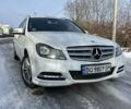 Белый Мерседес Ц-Класс, объемом двигателя 2.2 л и пробегом 275 тыс. км за 8700 $, фото 2 на Automoto.ua