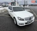 Белый Мерседес Ц-Класс, объемом двигателя 2.14 л и пробегом 255 тыс. км за 10500 $, фото 4 на Automoto.ua