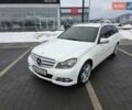 Белый Мерседес Ц-Класс, объемом двигателя 2.14 л и пробегом 255 тыс. км за 10500 $, фото 5 на Automoto.ua