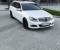 Белый Мерседес Ц-Класс, объемом двигателя 2.2 л и пробегом 290 тыс. км за 11800 $, фото 4 на Automoto.ua