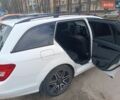 Білий Мерседес Ц-Клас, об'ємом двигуна 2 л та пробігом 278 тис. км за 8500 $, фото 3 на Automoto.ua