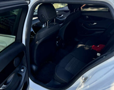 Білий Мерседес Ц-Клас, об'ємом двигуна 2.14 л та пробігом 284 тис. км за 16800 $, фото 12 на Automoto.ua