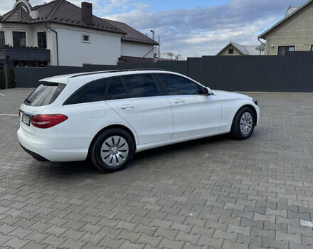 Білий Мерседес Ц-Клас, об'ємом двигуна 2.14 л та пробігом 284 тис. км за 16800 $, фото 32 на Automoto.ua