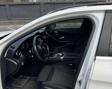 Білий Мерседес Ц-Клас, об'ємом двигуна 2.14 л та пробігом 284 тис. км за 16800 $, фото 45 на Automoto.ua