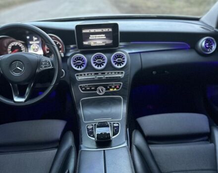 Білий Мерседес Ц-Клас, об'ємом двигуна 2.1 л та пробігом 230 тис. км за 15800 $, фото 5 на Automoto.ua