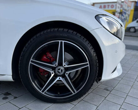 Белый Мерседес Ц-Класс, объемом двигателя 2.14 л и пробегом 159 тыс. км за 21900 $, фото 7 на Automoto.ua