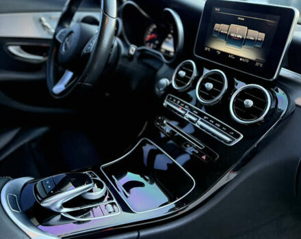 Белый Мерседес Ц-Класс, объемом двигателя 2.14 л и пробегом 159 тыс. км за 21900 $, фото 20 на Automoto.ua