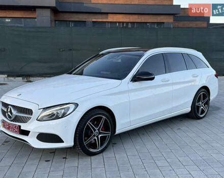 Белый Мерседес Ц-Класс, объемом двигателя 2.14 л и пробегом 159 тыс. км за 21900 $, фото 9 на Automoto.ua