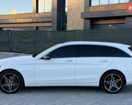 Белый Мерседес Ц-Класс, объемом двигателя 2.14 л и пробегом 159 тыс. км за 21900 $, фото 10 на Automoto.ua