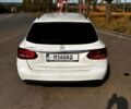 Белый Мерседес Ц-Класс, объемом двигателя 2.14 л и пробегом 375 тыс. км за 16700 $, фото 3 на Automoto.ua