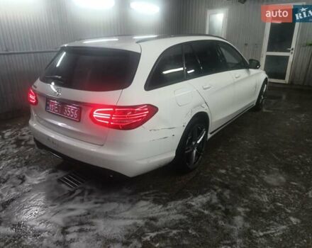 Білий Мерседес Ц-Клас, об'ємом двигуна 1.95 л та пробігом 211 тис. км за 17200 $, фото 6 на Automoto.ua