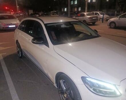Белый Мерседес Ц-Класс, объемом двигателя 2 л и пробегом 211 тыс. км за 17200 $, фото 8 на Automoto.ua