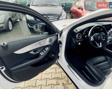 Белый Мерседес Ц-Класс, объемом двигателя 1.95 л и пробегом 148 тыс. км за 27500 $, фото 17 на Automoto.ua