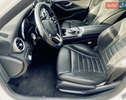 Белый Мерседес Ц-Класс, объемом двигателя 1.95 л и пробегом 148 тыс. км за 27500 $, фото 21 на Automoto.ua