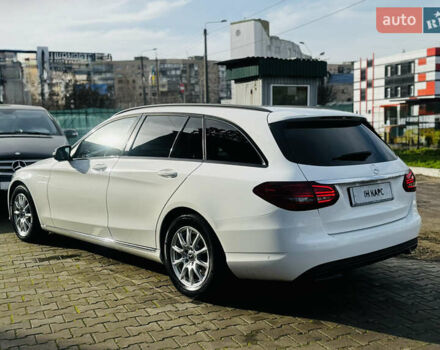 Белый Мерседес Ц-Класс, объемом двигателя 1.95 л и пробегом 148 тыс. км за 27500 $, фото 2 на Automoto.ua