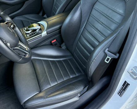 Белый Мерседес Ц-Класс, объемом двигателя 1.95 л и пробегом 139 тыс. км за 29000 $, фото 27 на Automoto.ua