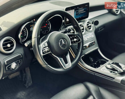 Белый Мерседес Ц-Класс, объемом двигателя 1.95 л и пробегом 148 тыс. км за 27500 $, фото 20 на Automoto.ua