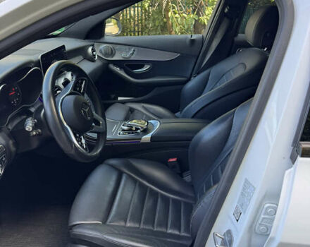 Белый Мерседес Ц-Класс, объемом двигателя 1.95 л и пробегом 147 тыс. км за 28900 $, фото 6 на Automoto.ua