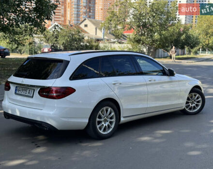 Белый Мерседес Ц-Класс, объемом двигателя 1.95 л и пробегом 147 тыс. км за 28900 $, фото 17 на Automoto.ua